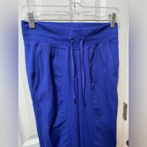 Lululemon Studio Joggers Size 4 💙 Psychic BLUE! - Picture 3 of 5